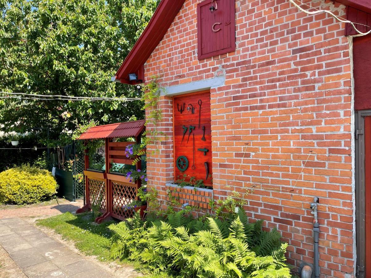 Ferienwohnung Apartman Kuckoval Balatonföldvár Exterior foto